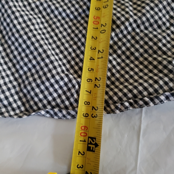 ⭐Sonoma Womens Gingham Snap Button V Neck Blouse Size XL  Black and White Collar - Picture 10 of 10